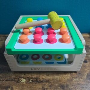 Lovevery Match and Tap Hammer Box Colorful Pegs‎